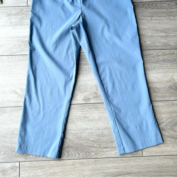 NWT Laura Carre Noir Blue Stretch Capris - Picture 3 of 13